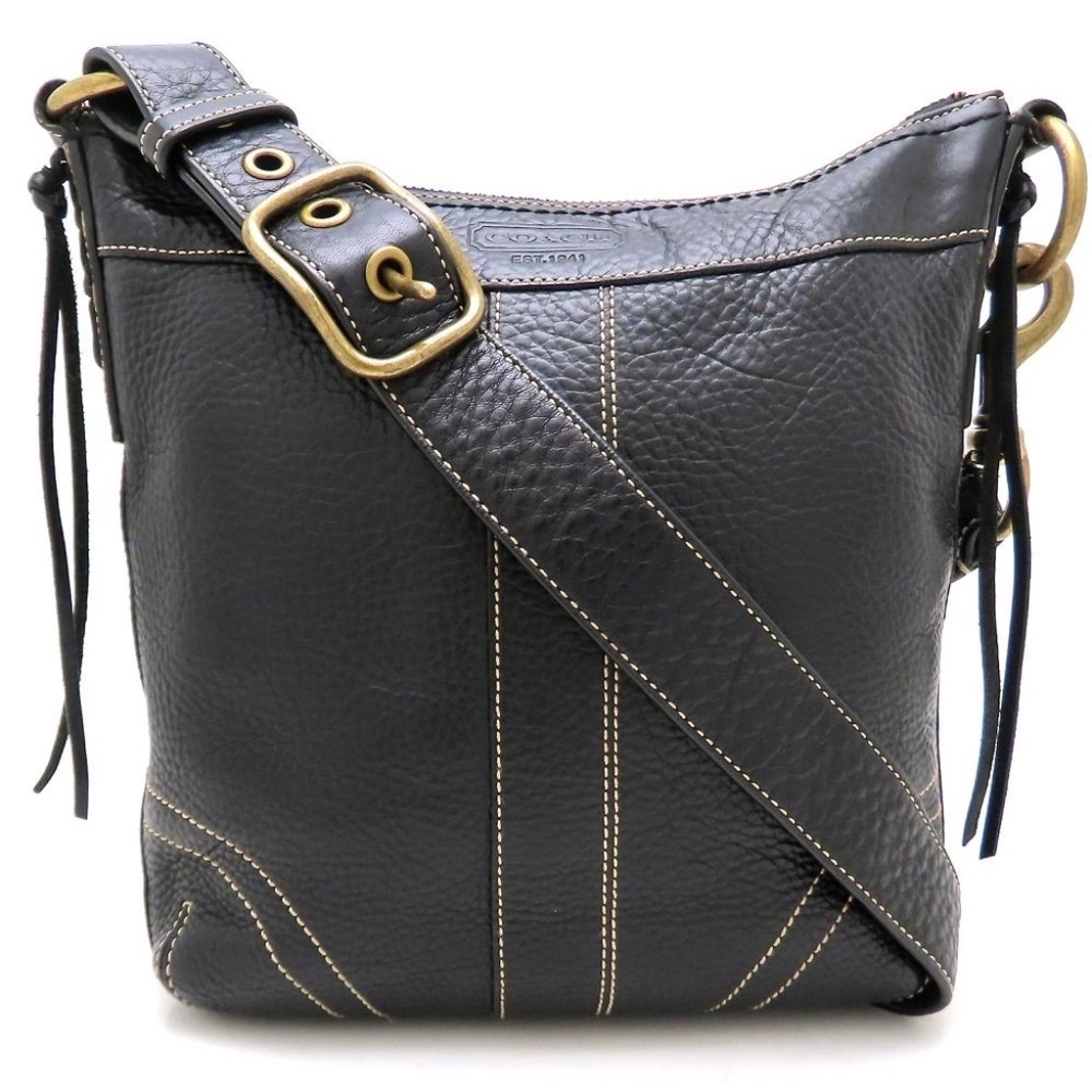 Coach black leather shoulder bag.N°F06S-10398